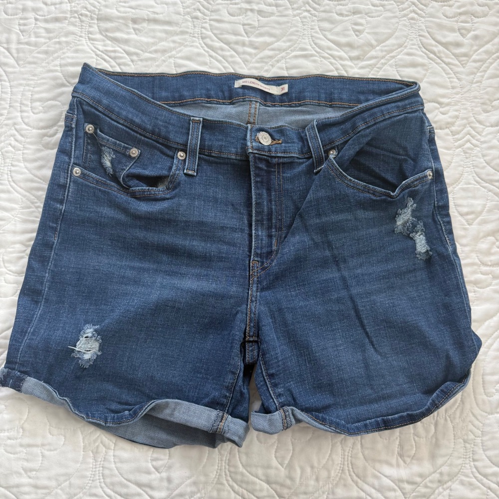 Levis Mid Length Stretch Shorts Dark Wash Distressed Denim Cuffed Women's 31 EUC